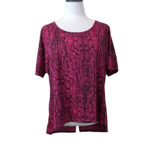 Snake Print High Low Short Sleeve Top Size 1X